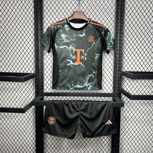 Kit Infantil Bayern Reserva 24/25