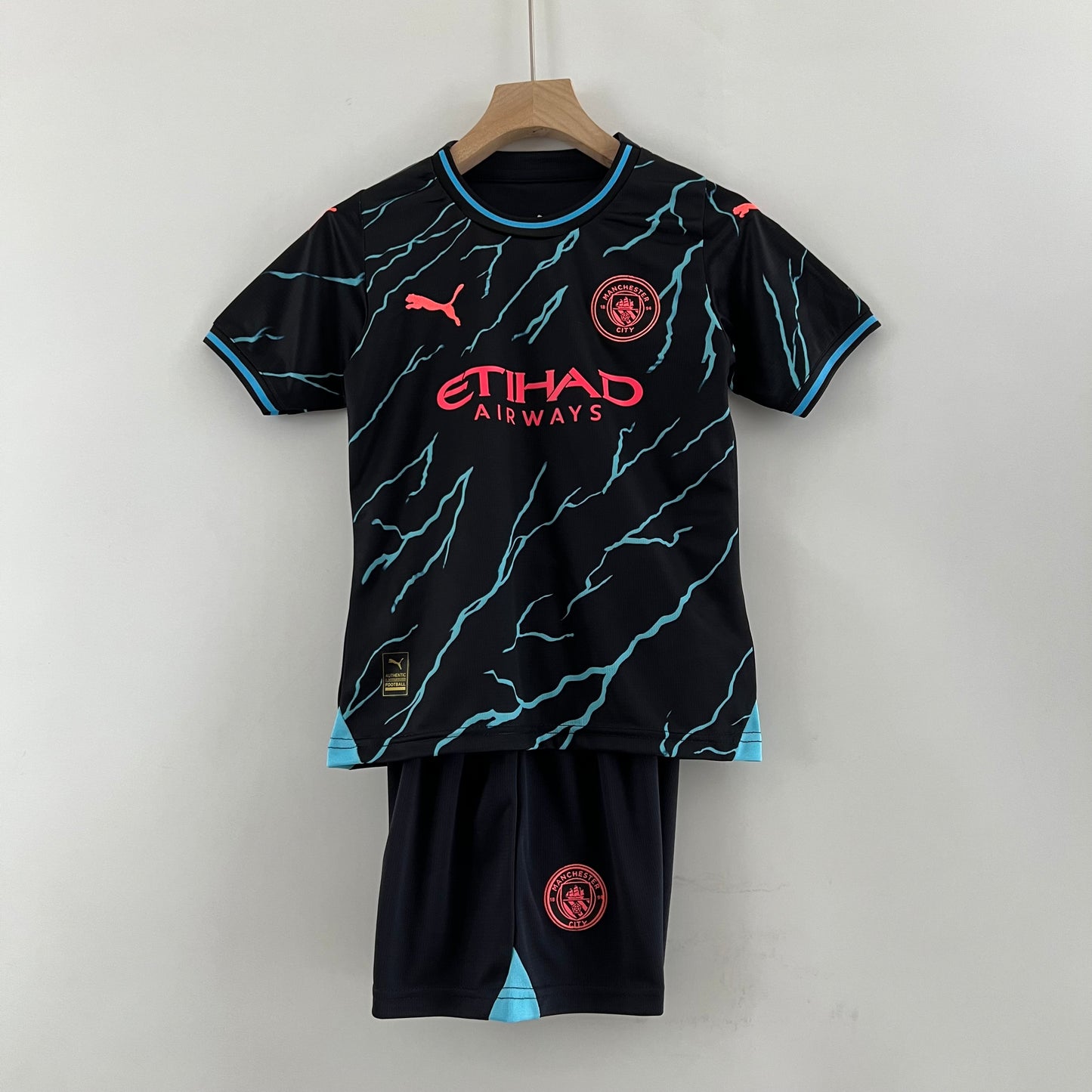 Kit Infantil Manchester City 3 Reserva 23/24