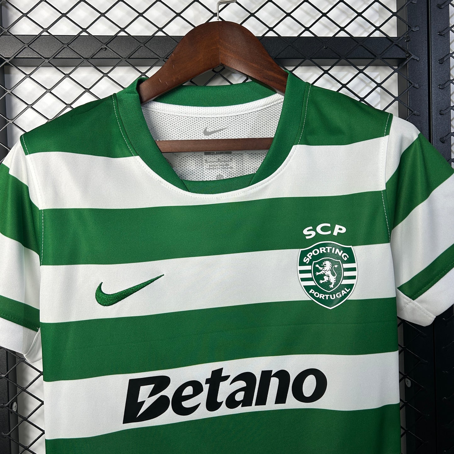 Camisa Sporting Titular 25/26 - Versão Feminina