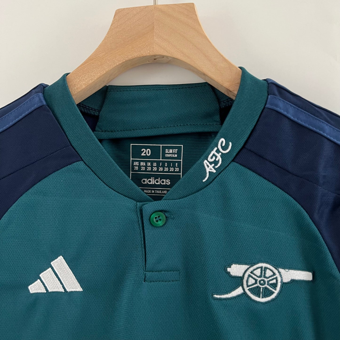 Kit Infantil Arsenal 3 Reserva 23/24