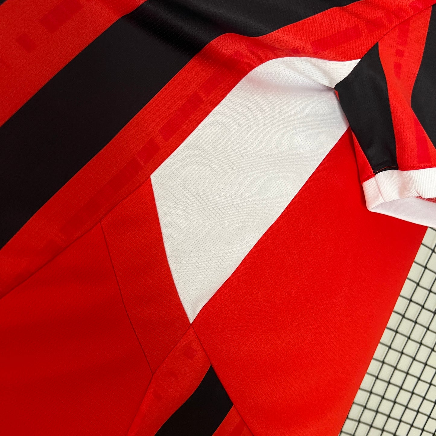 Camisa Milan Titular 24/25 - Versão Torcedor