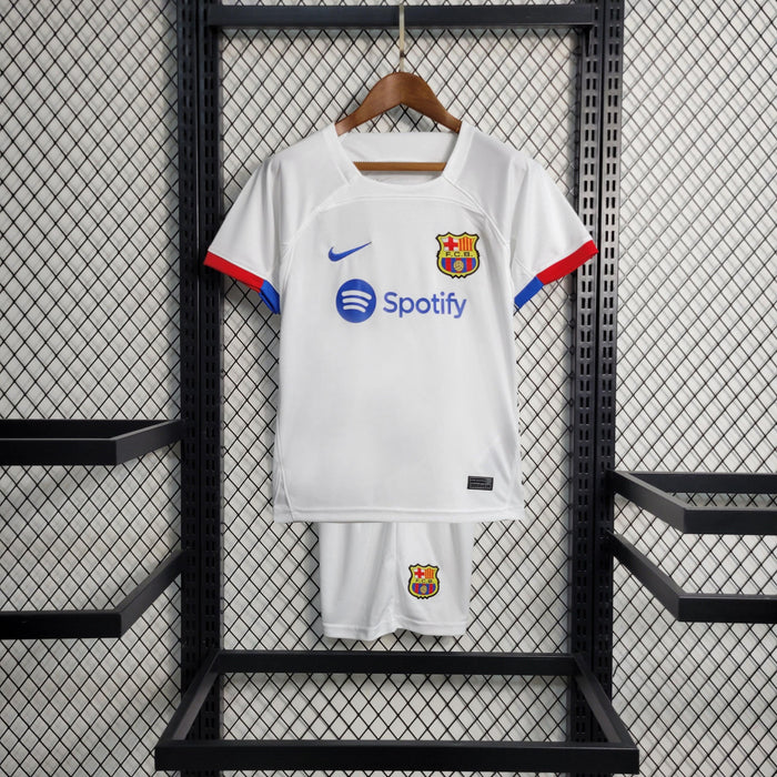 Kit Infantil Barcelona Reserva 23/24
