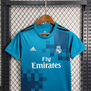 Kit Infantil Real madrid 17/18 - Versão Retrô