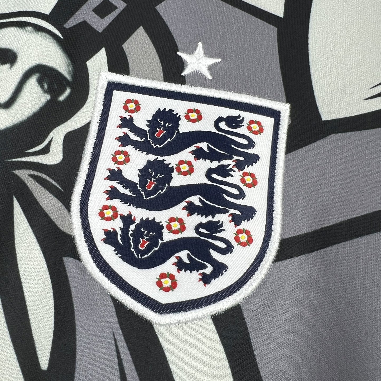 Camisa Inglaterra Pré Treino 26/27 - Copa Do Mundo