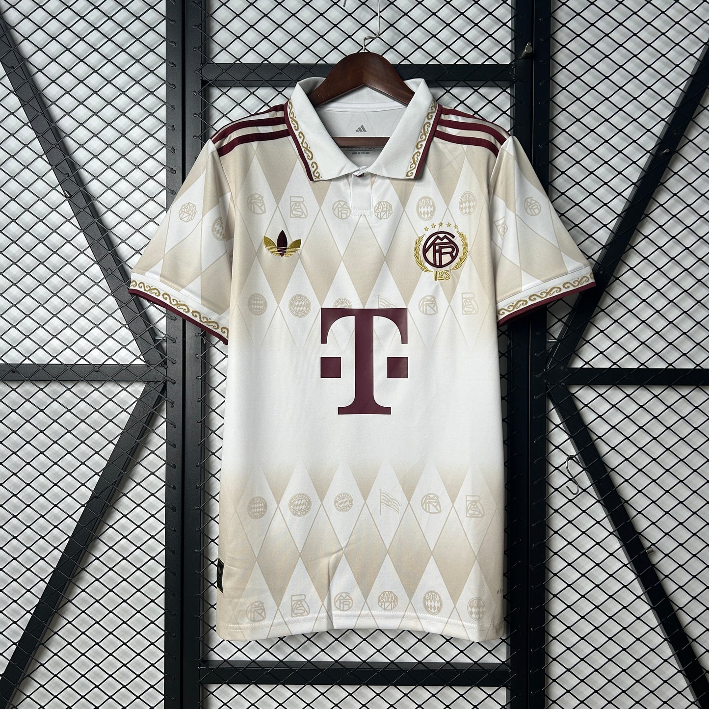 Camisa Bayern Munich Edição Especial 25/26 -  Versão Torcedor
