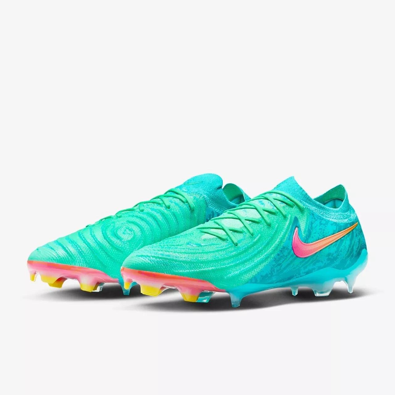 Chuteira Nike Phantom GX 2 Elite Campo