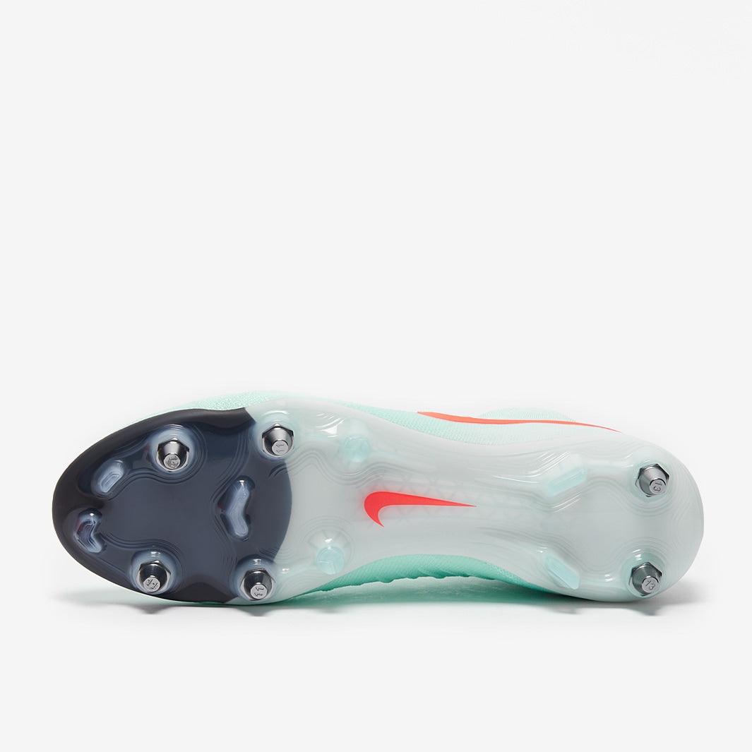 Chuteira Nike Phantom Luna 2 Elite Campo Trava Mista