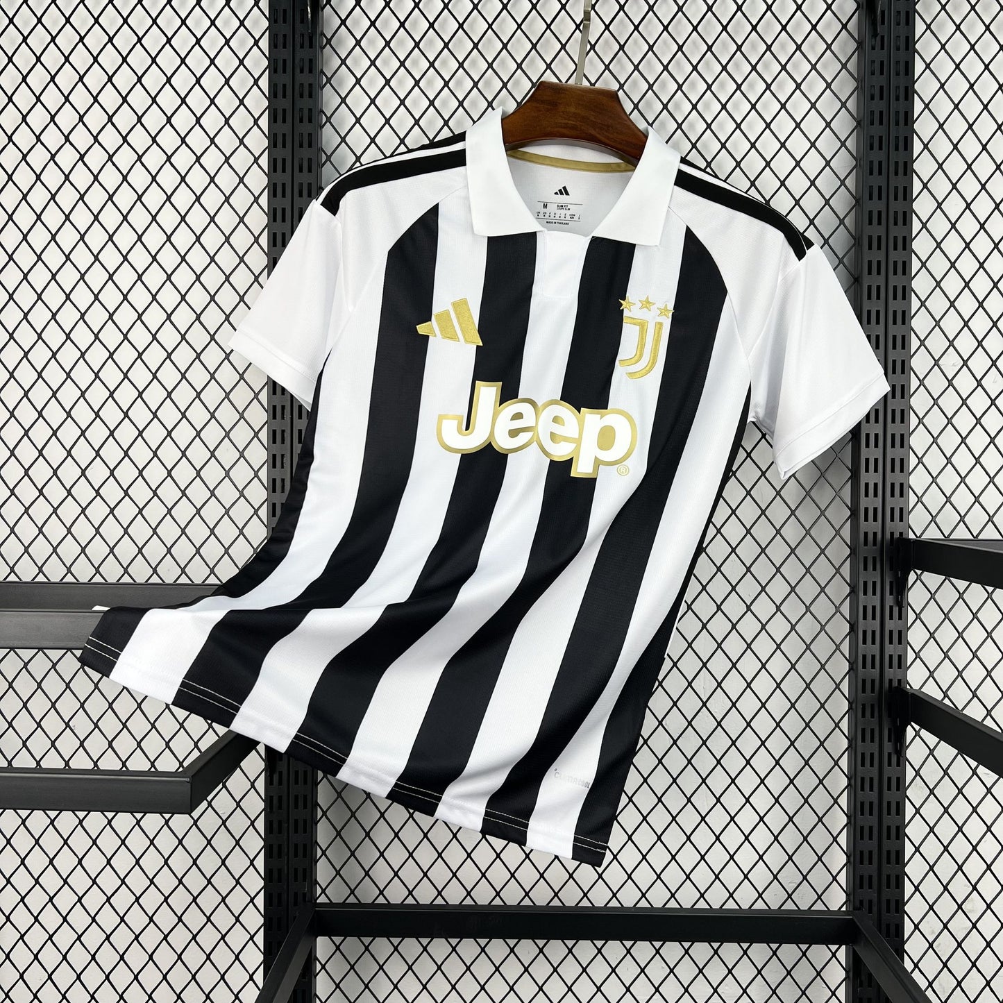 Camisa Juventus Titular 26/27 - Versão Torcedor
