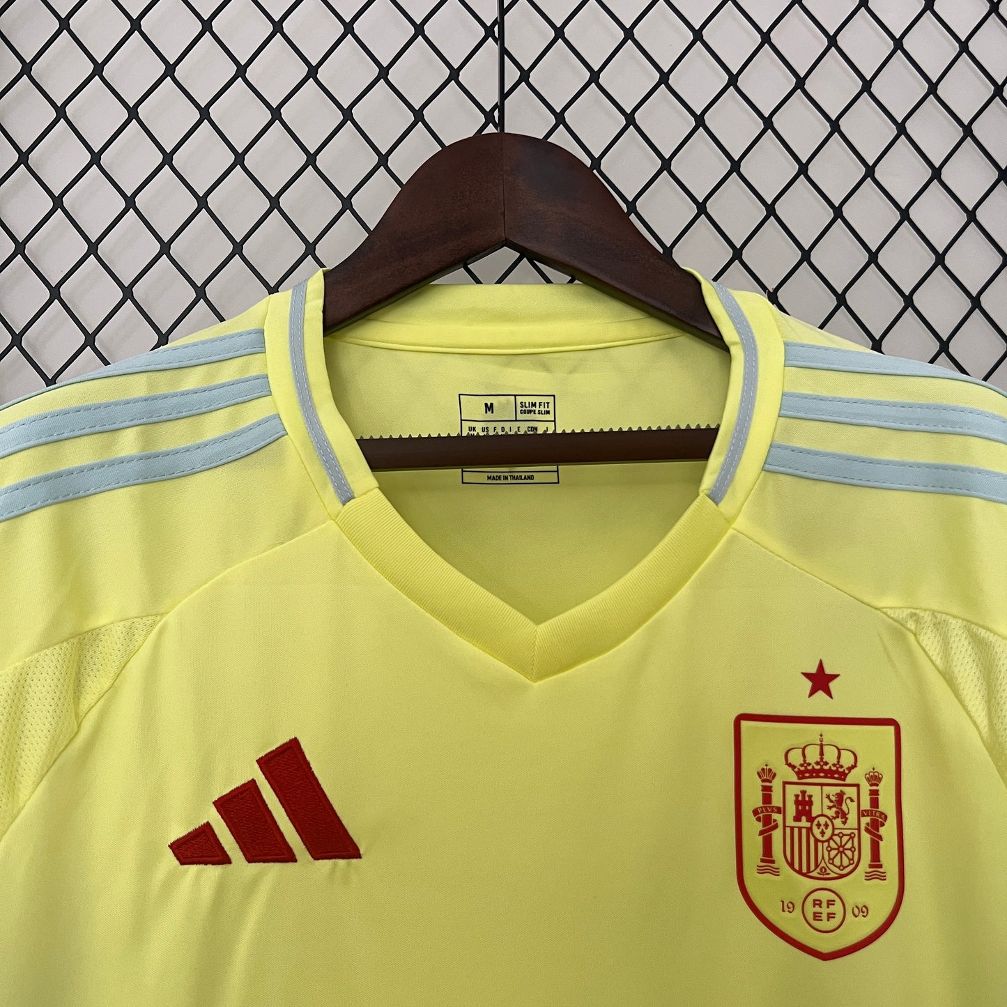 Camisa Espanha Reserva 24/25 - Versão Torcedor