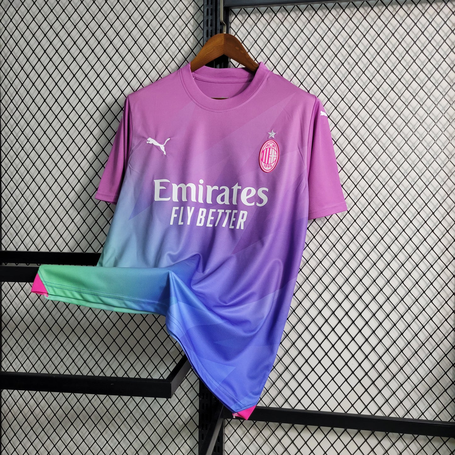 Camisa Milan 23/24 - Versão Torcedor