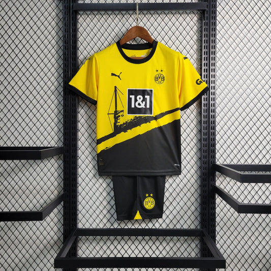 Kit Infantil Borussia Dortmund 23/24 - Boutique do Boleiro