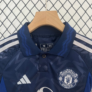 Kit Infantil Manchester United Reserva 24/25
