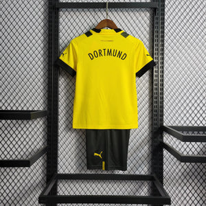Kit Infantil Borussia Dortmund Titular 22/23 - Boutique do Boleiro