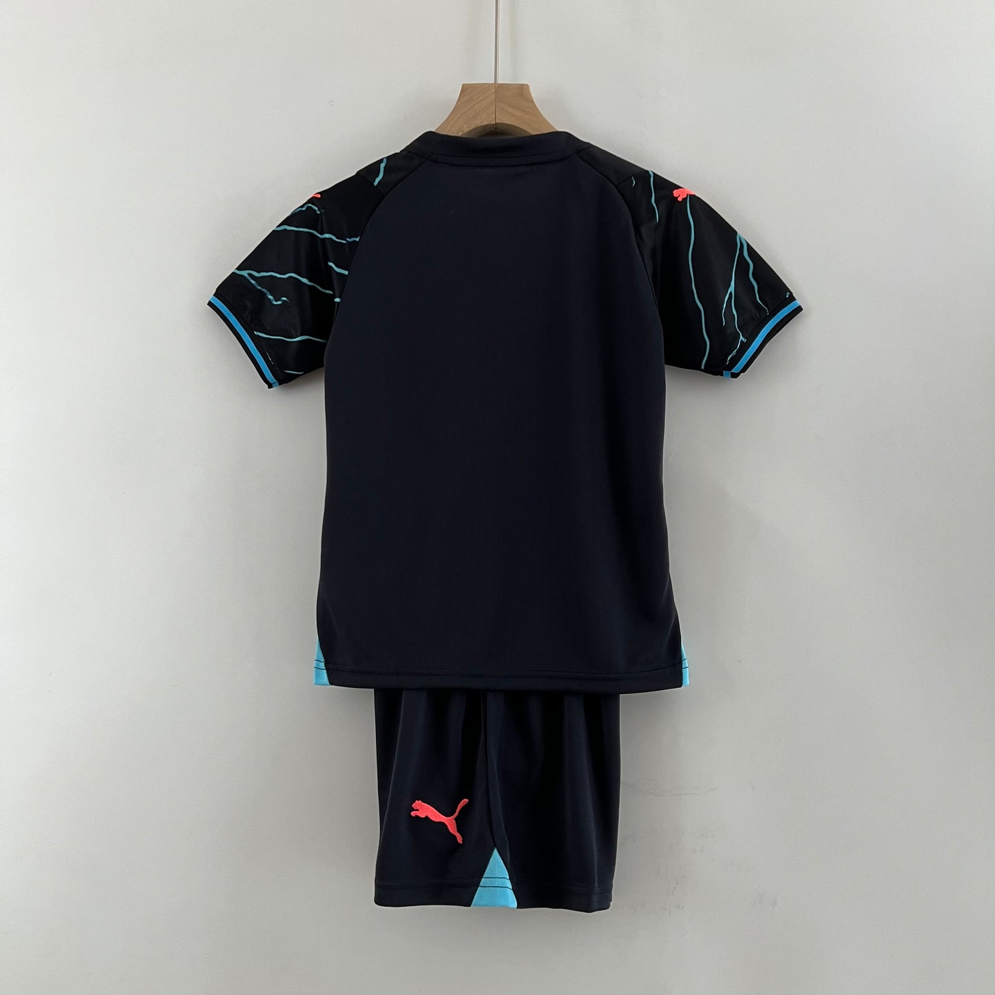 Kit Infantil Manchester City 3 Reserva 23/24