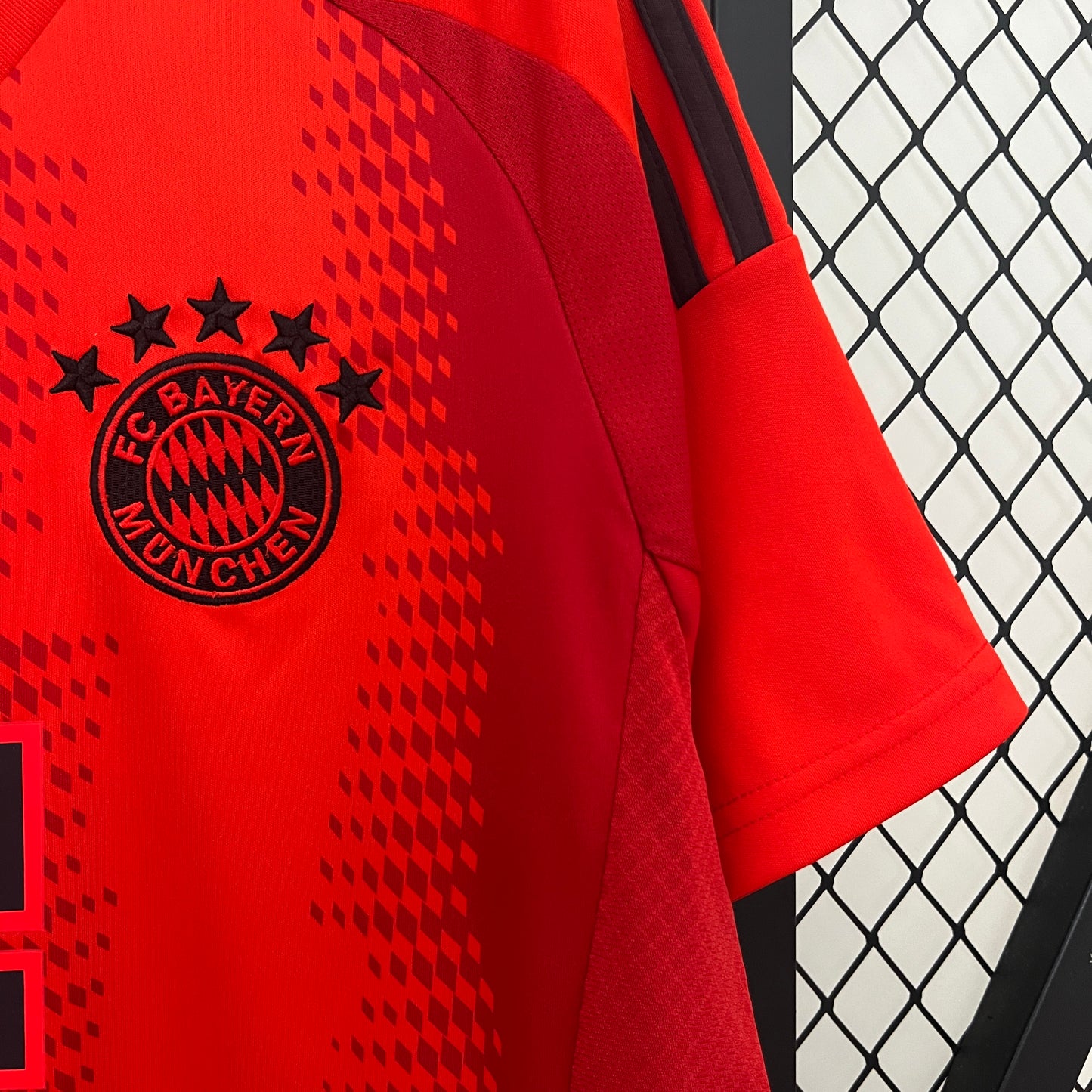 Camisa Bayern Munich Titular 24/25 - Versão Torcedor