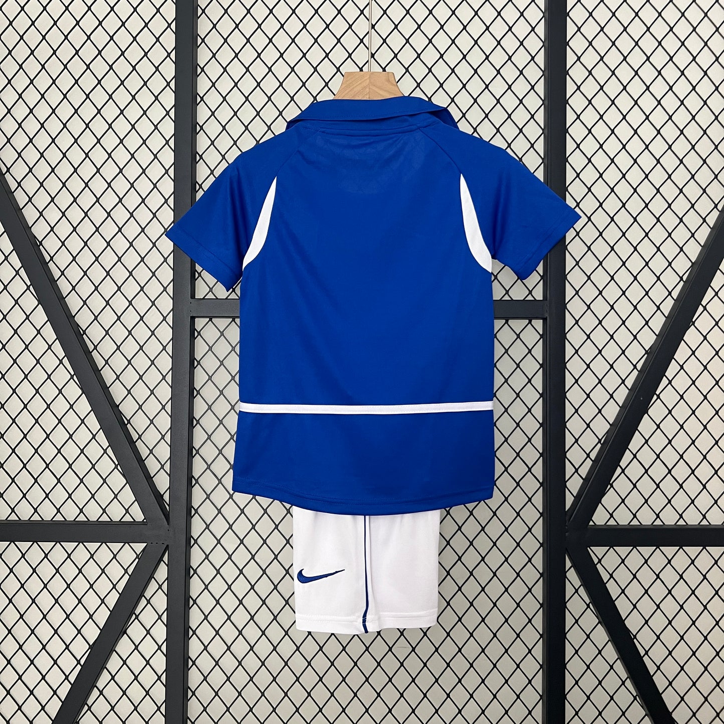 Kit Infantil Seleção Reserva 2002 - Versão retro