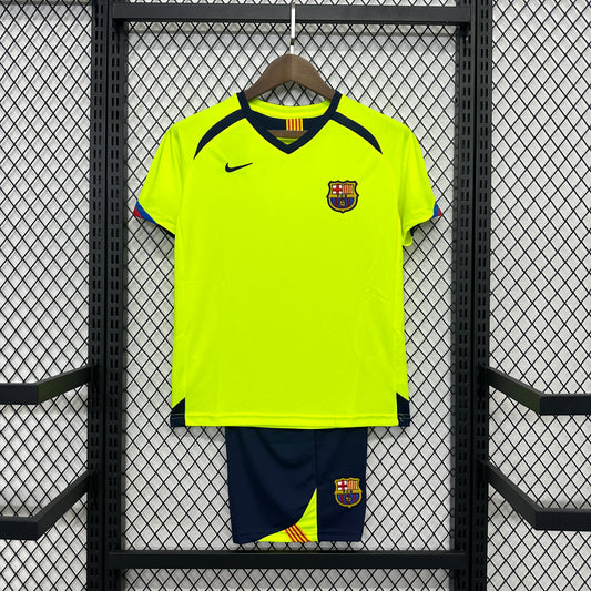 Kit Infantil Barcelona Reserva 05/06- Versão retro