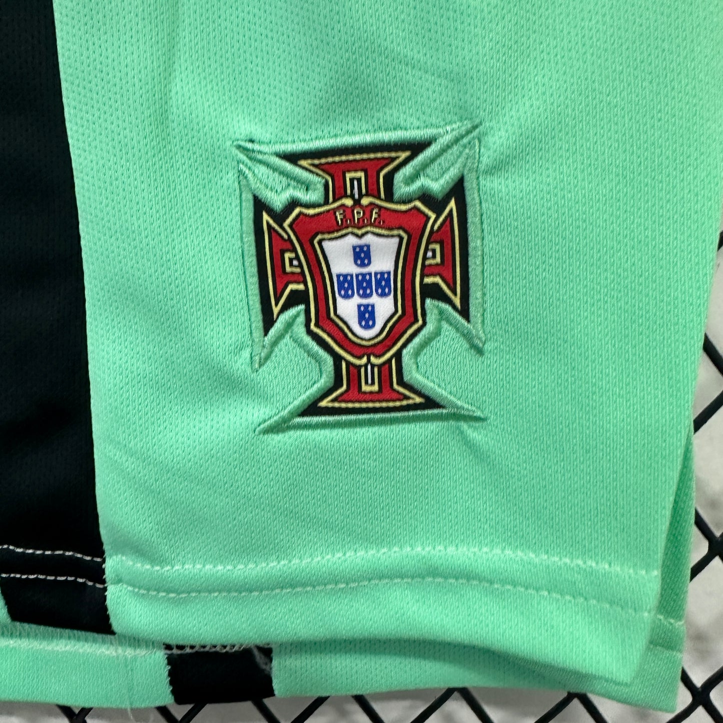 Kit Infantil Portugal Reserva Retro 15/16