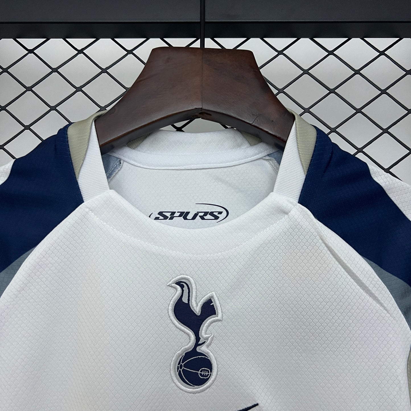 Kit Infantil Tottenham Titular 25/26