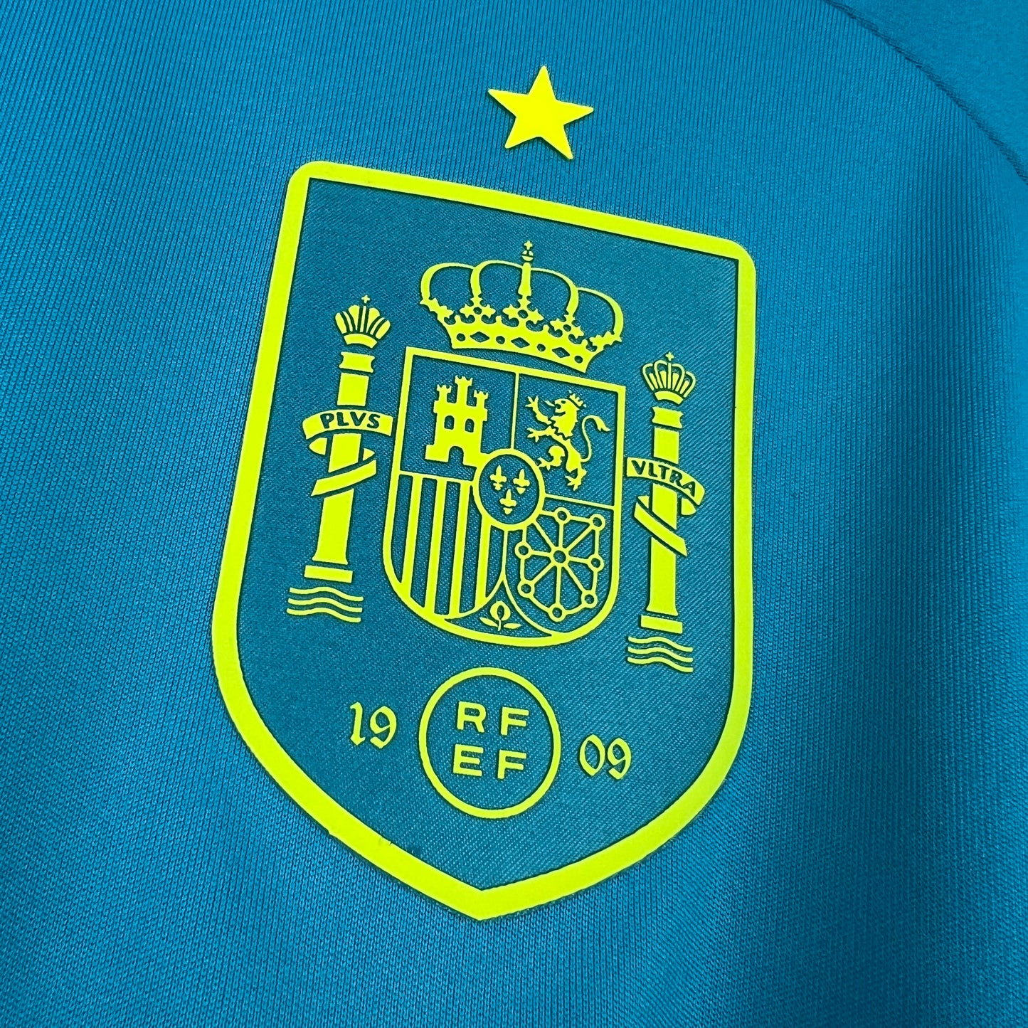 Camisa Espanha Goleiro 26/27 Versão Jogador - Copa Do Mundo
