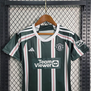 Kit Infantil Manchester United Titular 23/24