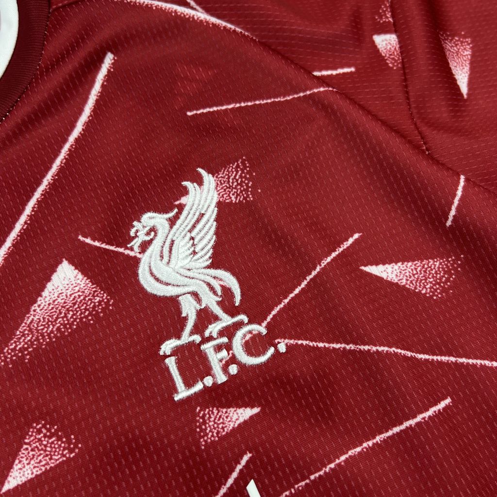 Camisa Liverpool Titular 26/27 - Versão Feminina