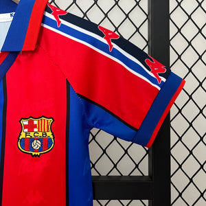 Kit Infantil Barcelona Titular 95/97 - Versão retro