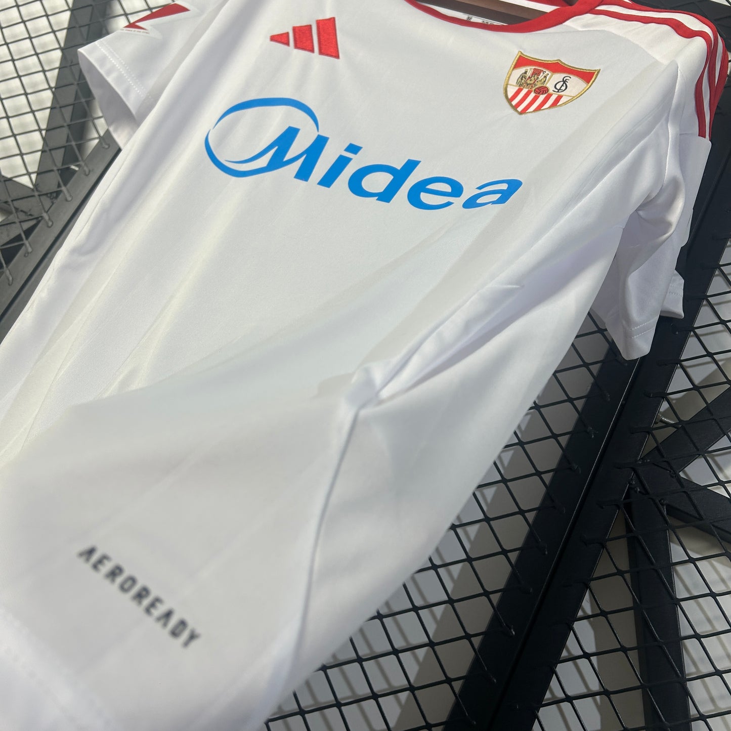 Camisa Sevilla Titular 25/26 - Versão Torcedor