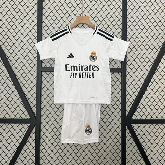 Kit Infantil Real Madrid Titular 24/25
