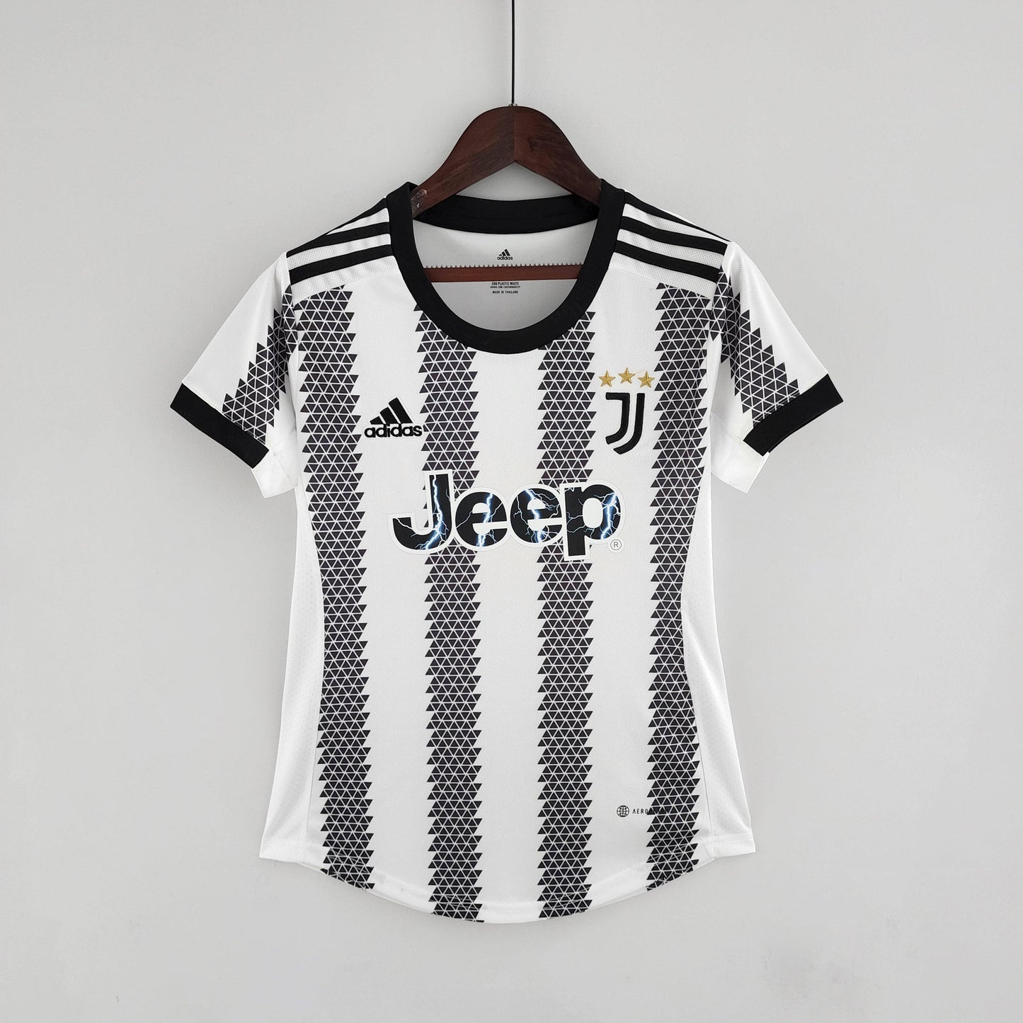 Camisa Juventus Titular 22/23 - Versão Feminina - Boutique do Boleiro