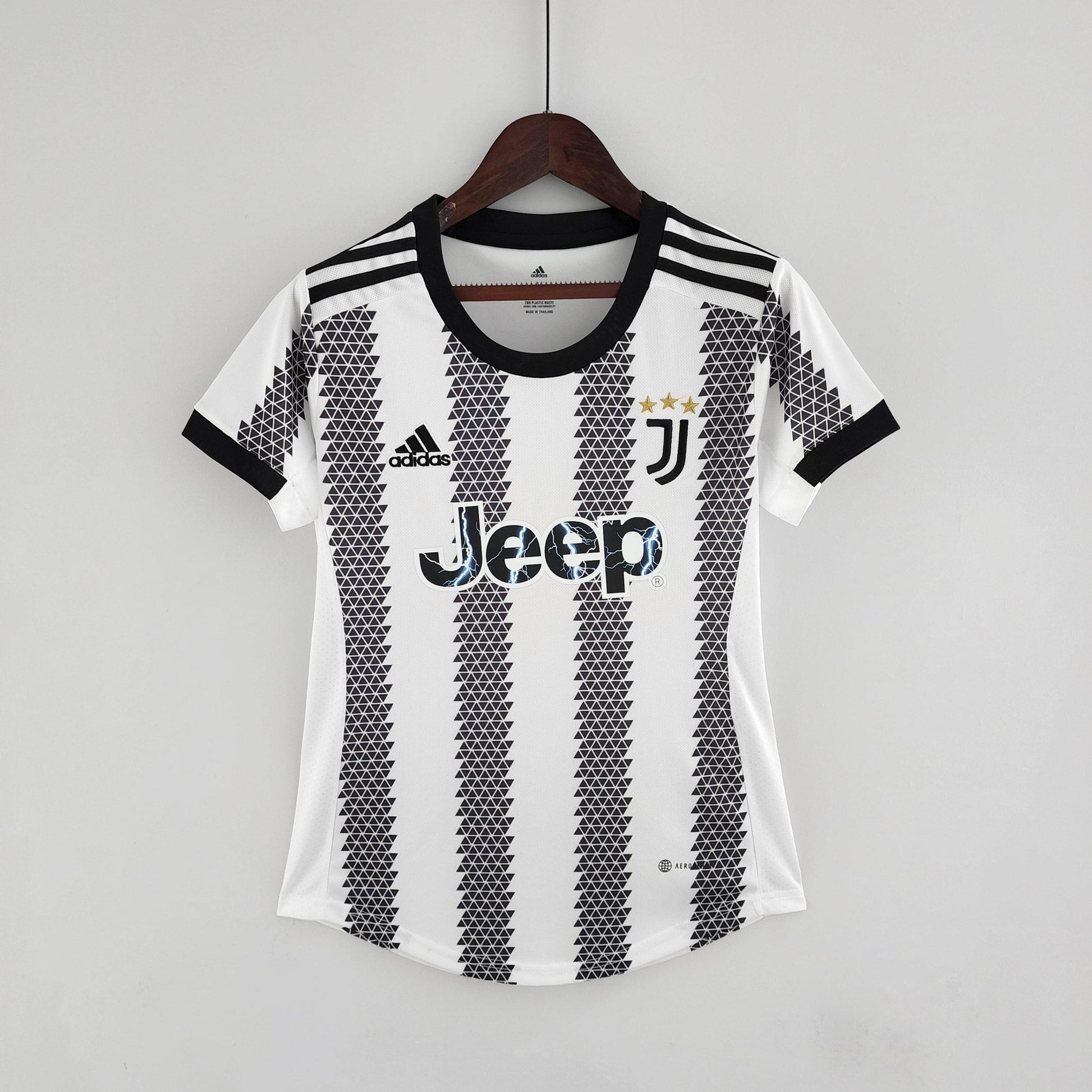 Camisa Juventus Titular 22/23 - Versão Feminina - Boutique do Boleiro