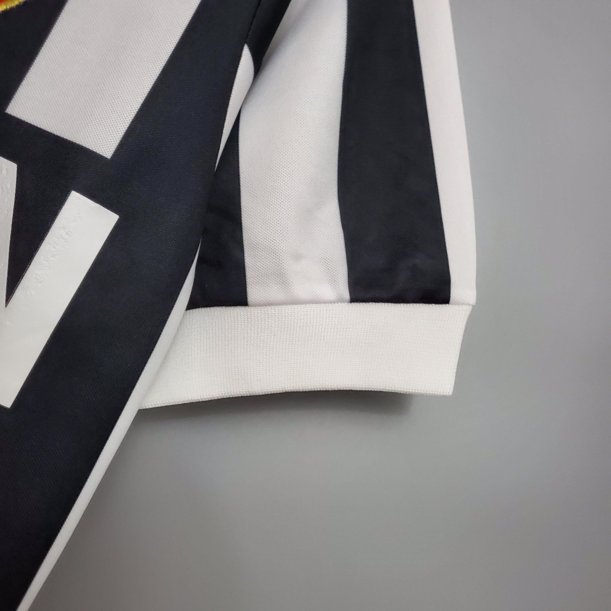 Camisa Juventus Titular 84/85 - Versão Retro - Boutique do Boleiro