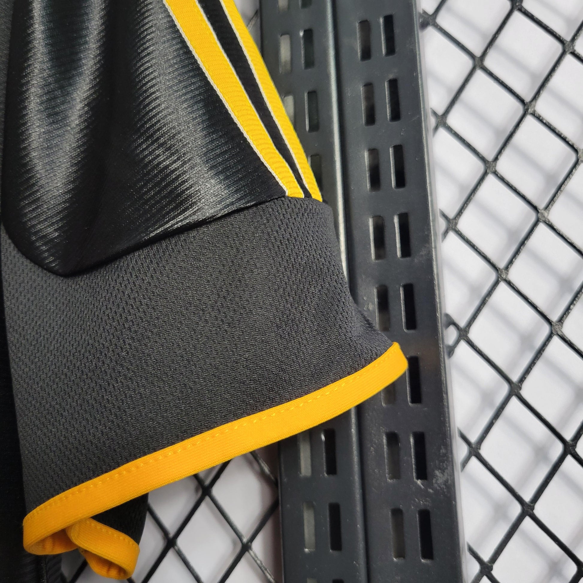 Camisa Real Madrid Reserva 99/00 - Versão Retro - Boutique do Boleiro