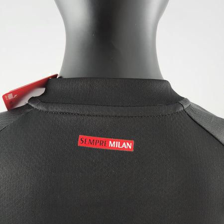 Kit Infantil Milan Titular 22/23 - Boutique do Boleiro