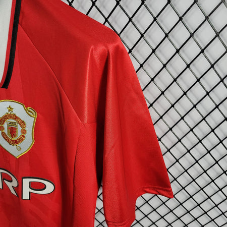 Camisa Manchester United Titular 1999 - Versão Retro - Boutique do Boleiro