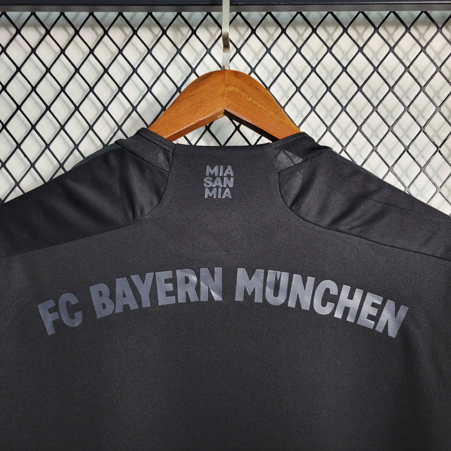Camisa Bayern Edição Especial Black 23/24 - Versão Torcedor - Boutique do Boleiro