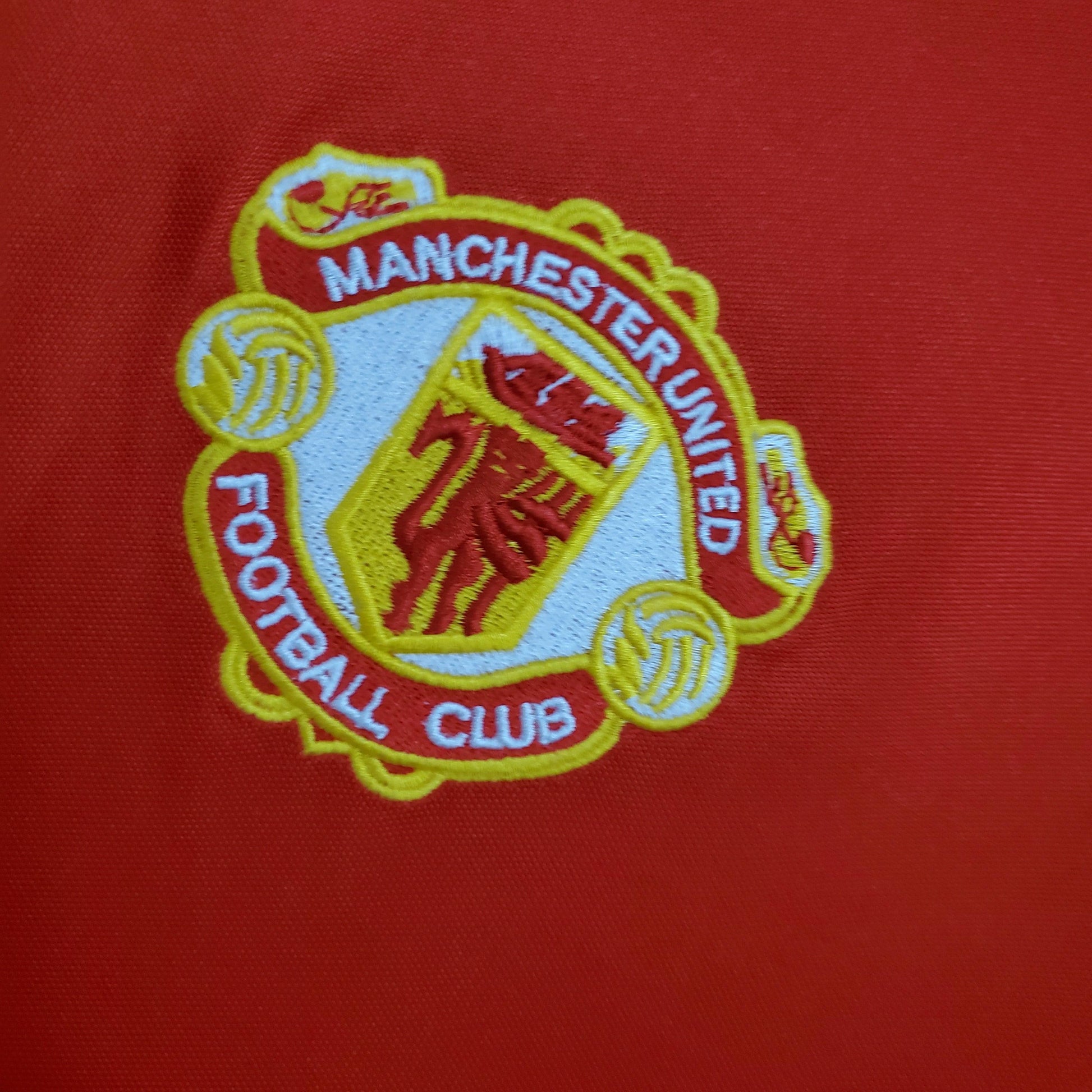Camisa Manchester United Titular 85/86 - Versão Retro - Boutique do Boleiro