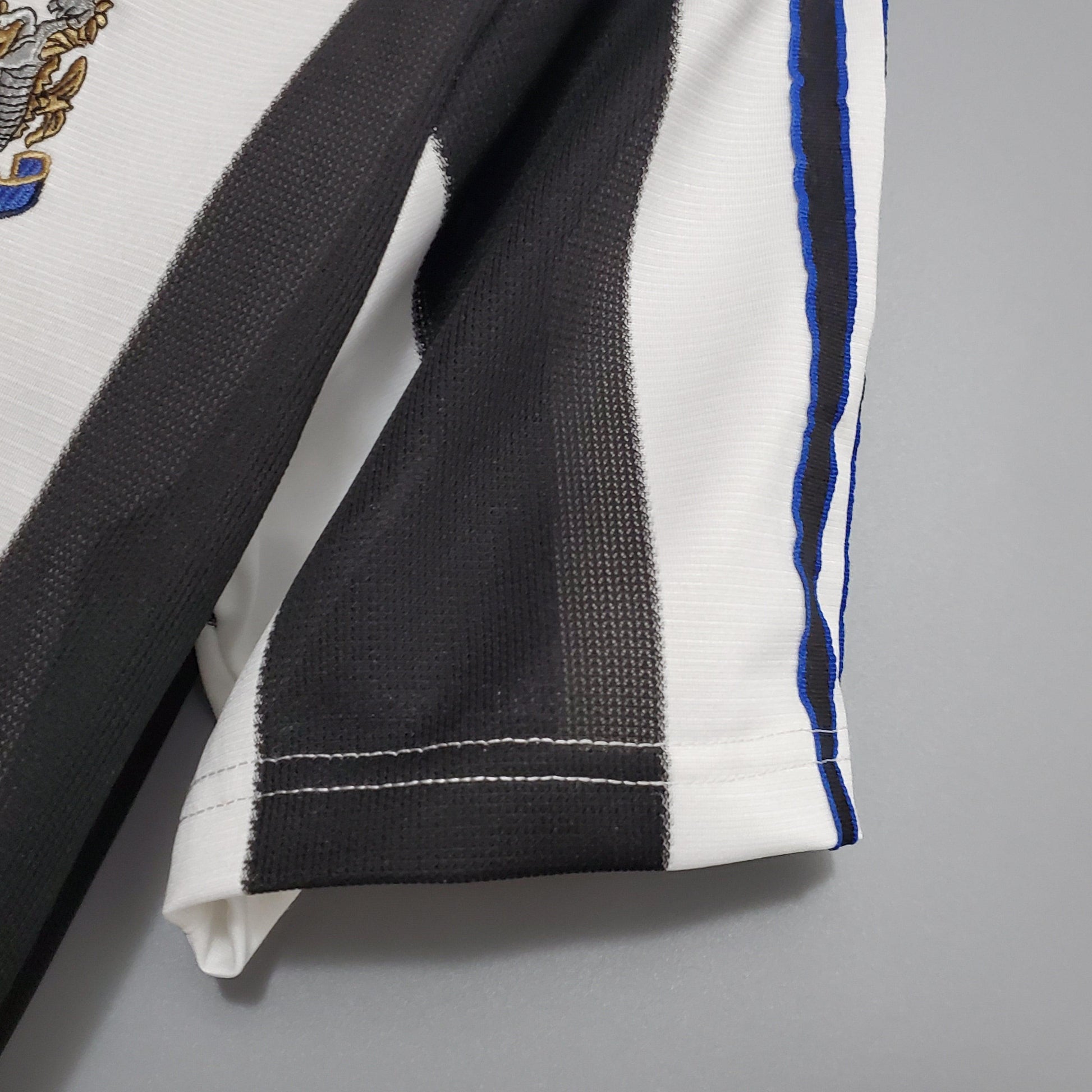 Camisa Newcastle Titular 95/97 - Versão Retro - Boutique do Boleiro