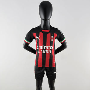 Kit Infantil Milan Titular 22/23 - Boutique do Boleiro