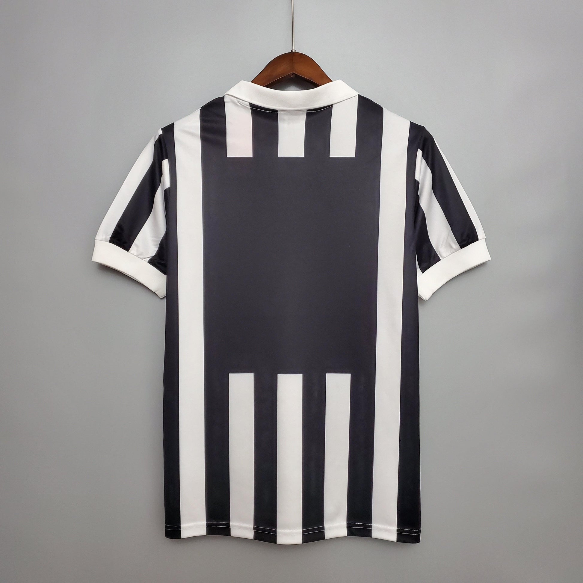 Camisa Juventus Titular 84/85 - Versão Retro - Boutique do Boleiro