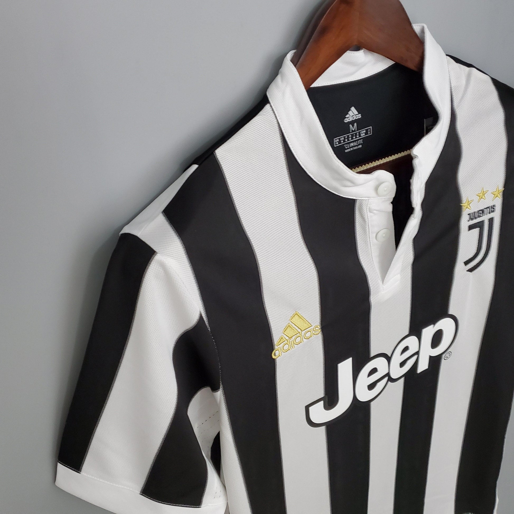 Camisa Juventus Titular 17/18 - Versão Retro - Boutique do Boleiro