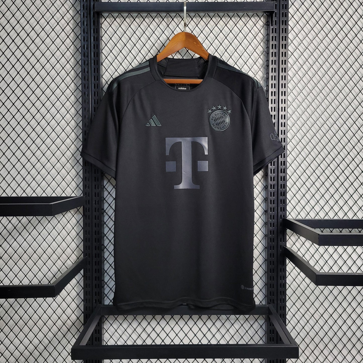 Camisa Bayern Edição Especial Black 23/24 - Versão Torcedor - Boutique do Boleiro