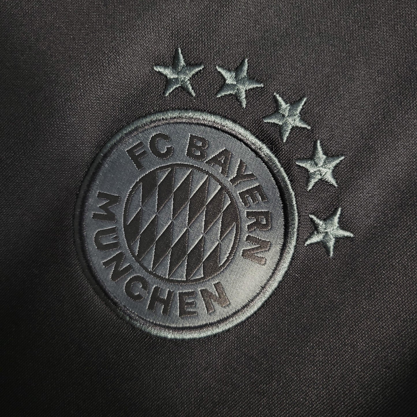Camisa Bayern Edição Especial Black 23/24 - Versão Torcedor - Boutique do Boleiro