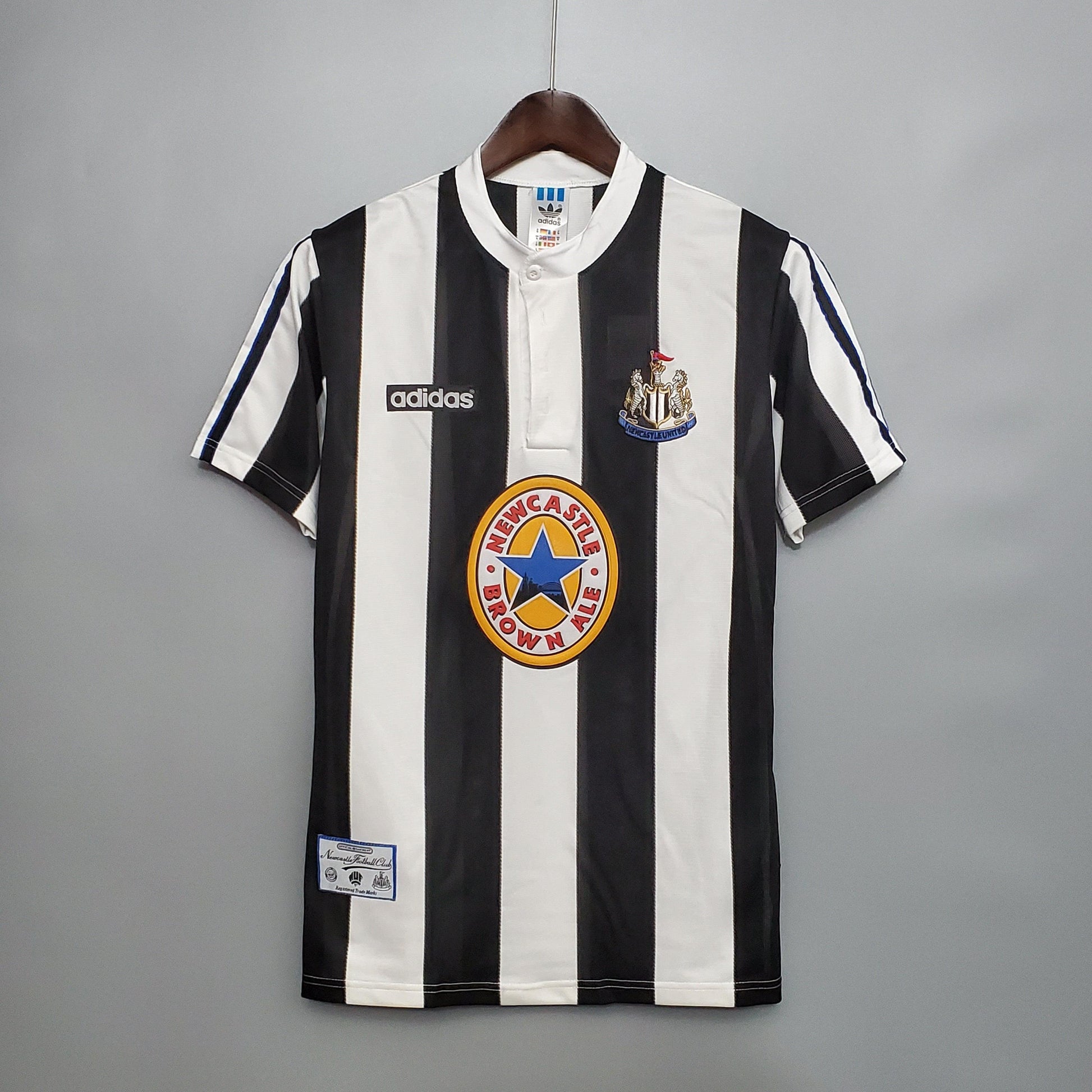 Camisa Newcastle Titular 95/97 - Versão Retro - Boutique do Boleiro