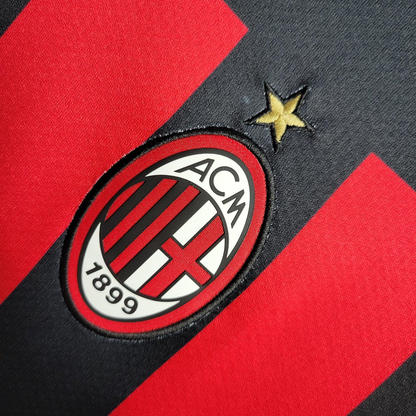Camisa Milan Titular 22/23 - Versão Torcedor - Boutique do Boleiro