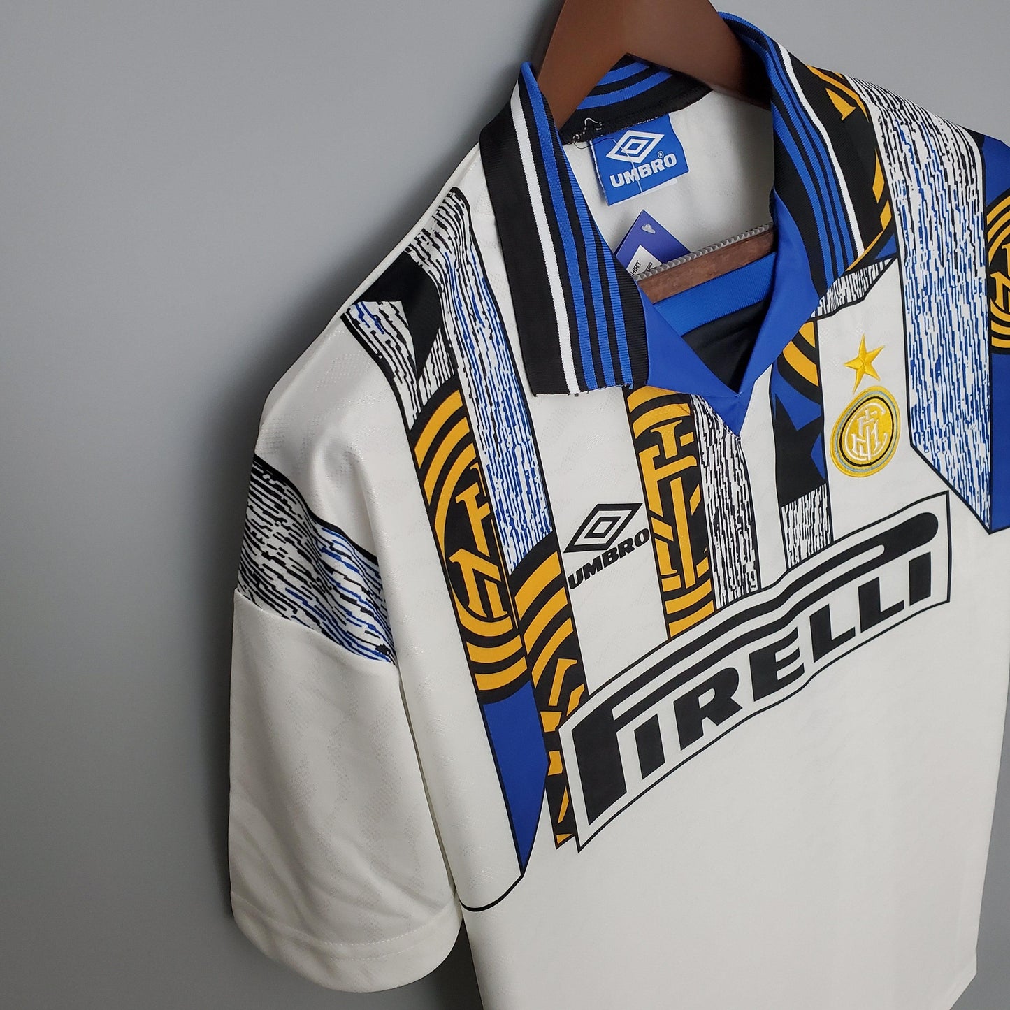 Camisa Inter de Milão Reserva 96/97 - Versão Retro - Boutique do Boleiro