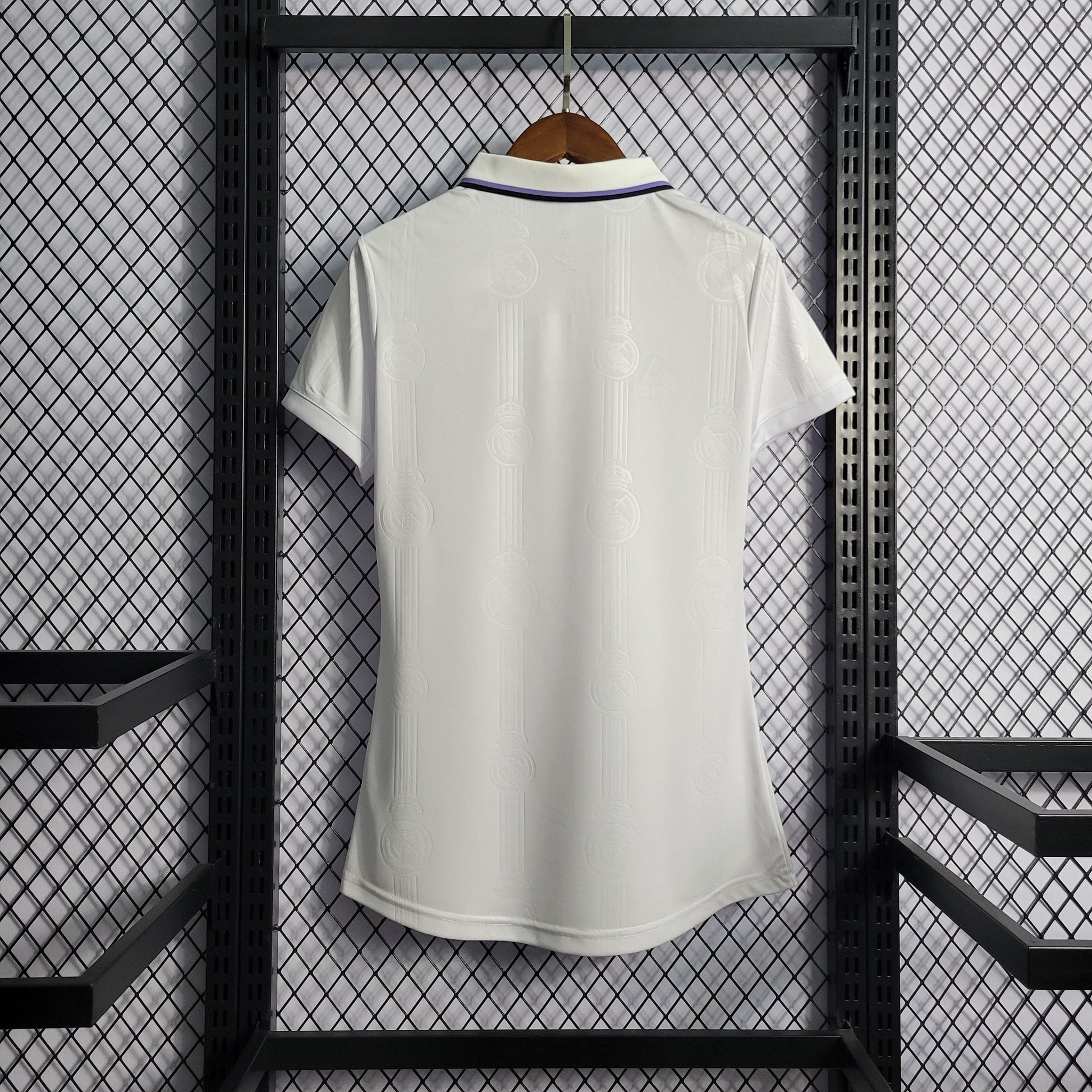 Camisa Real Madrid Titular 22/23 - Versão Feminina - Boutique do Boleiro