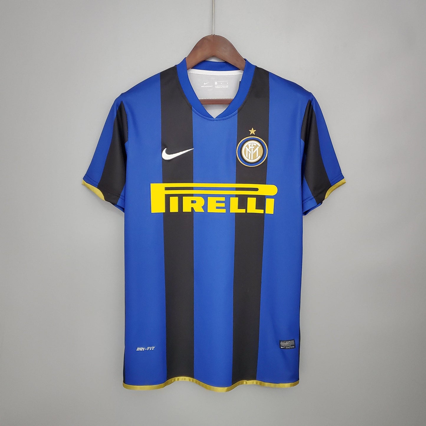 Camisa Inter de Milão Titular 08/09 - Versão Retro - Boutique do Boleiro