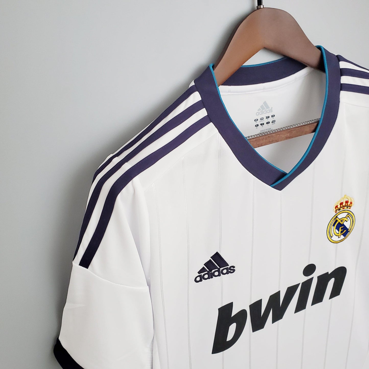 Camisa Real Madrid Titular 12/13 - Versão Retro - Boutique do Boleiro