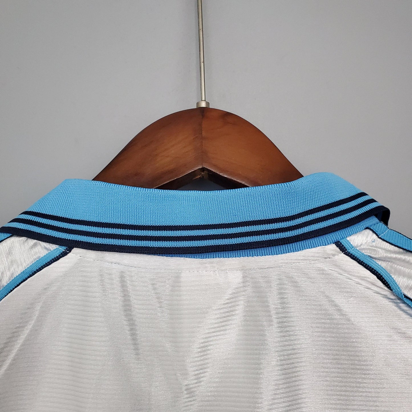 Camisa Olympique de Marseille Titular 98/99 - Versão Retro - Boutique do Boleiro